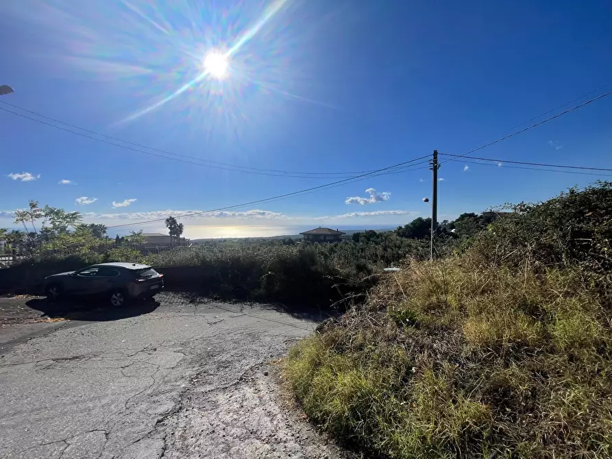 Immagine 27 di Villa in vendita  a Zafferana Etnea