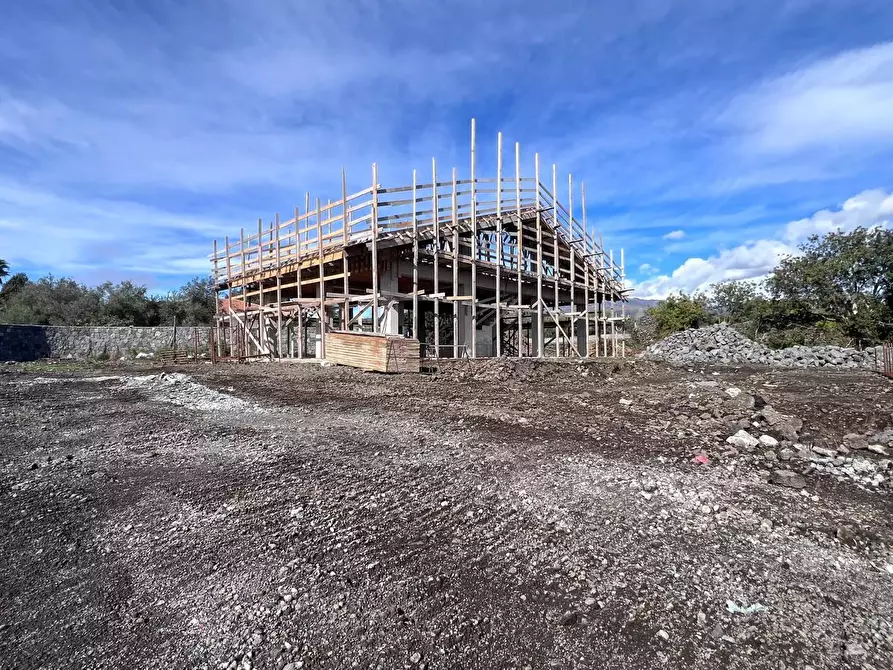 Immagine 12 di Villa in vendita  a Pedara