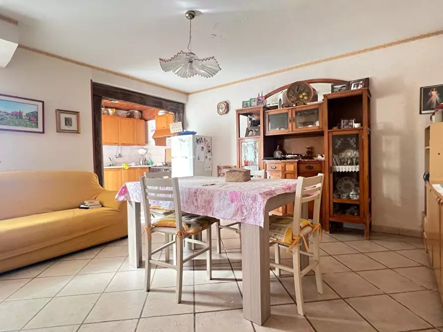 Immagine 18 di Casa indipendente in vendita  a Tremestieri Etneo