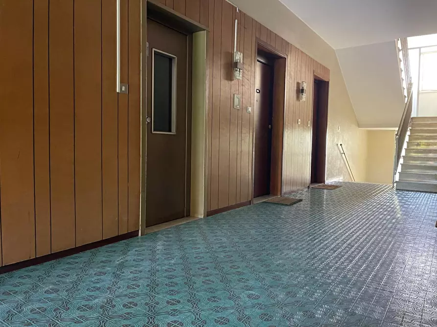 Immagine 25 di Appartamento in vendita  a Sant'agata Li Battiati