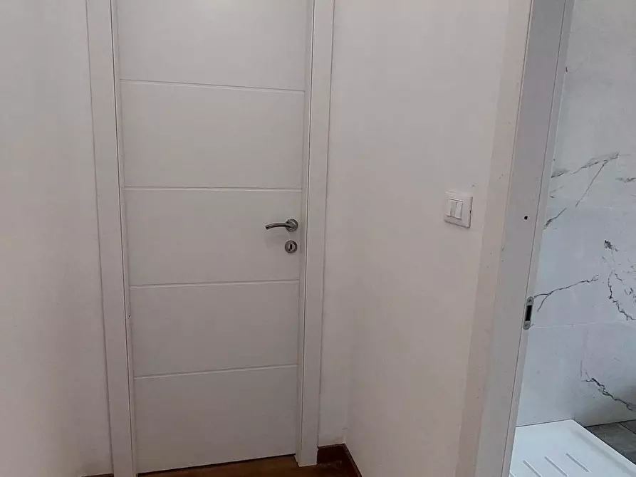 Immagine 28 di Trilocale in vendita  in Piazza Eugenio Marchese a Busalla