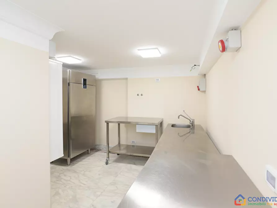Immagine 15 di Albergo/B&B/Residence in affitto  in Piazza della Nunziata 5 a Genova