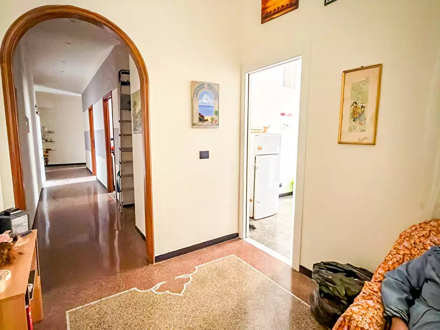 Immagine 8 di Appartamento in vendita  in Via Tortosa a Genova