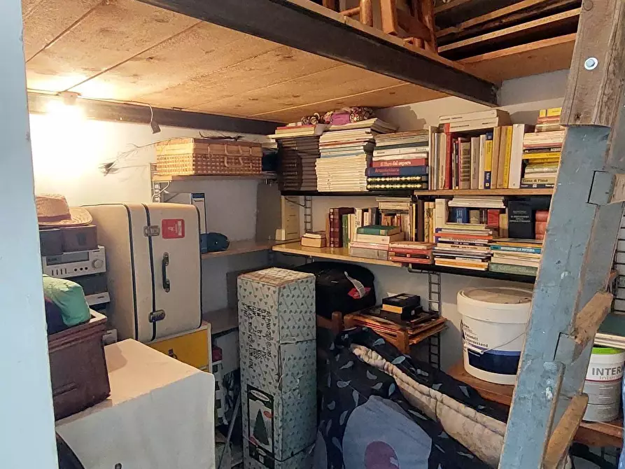 Immagine 39 di Trilocale in vendita  in Via Domenico Chiodo 25 a Genova