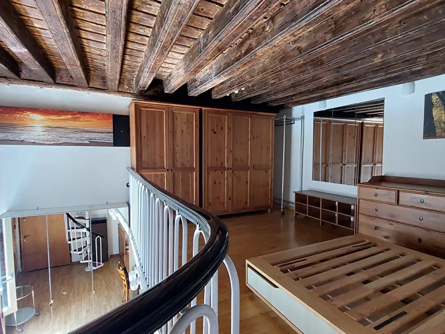 Immagine 12 di Bilocale in vendita  in Vico Squarciafico a Genova