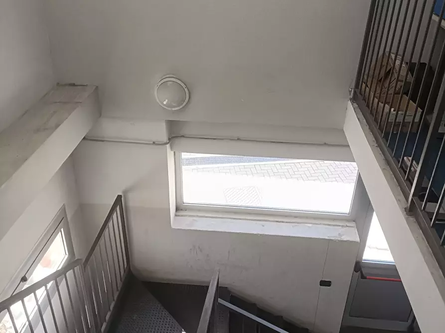Immagine 22 di Attività artigianale in affitto  in Via Giuseppe Ungaretti 10 a Genova