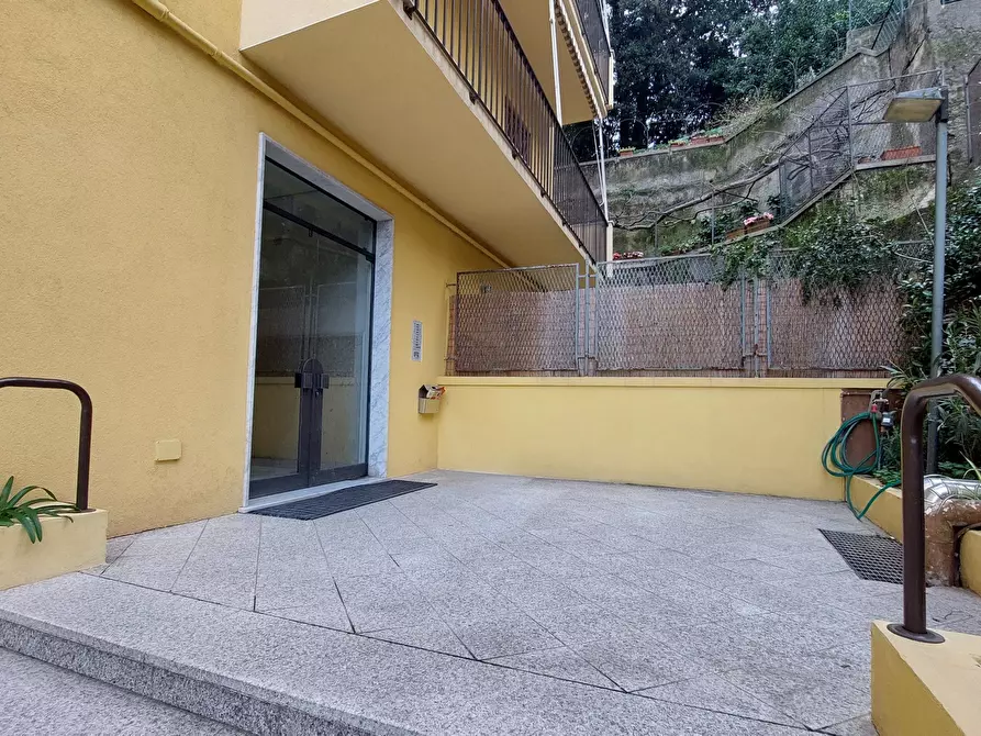 Immagine 32 di Quadrilocale in vendita  in Via Sturla 54 a Genova