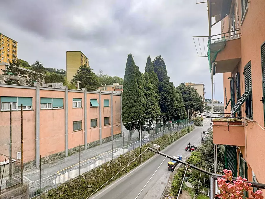 Immagine 10 di Appartamento in vendita  in Via Branega a Genova