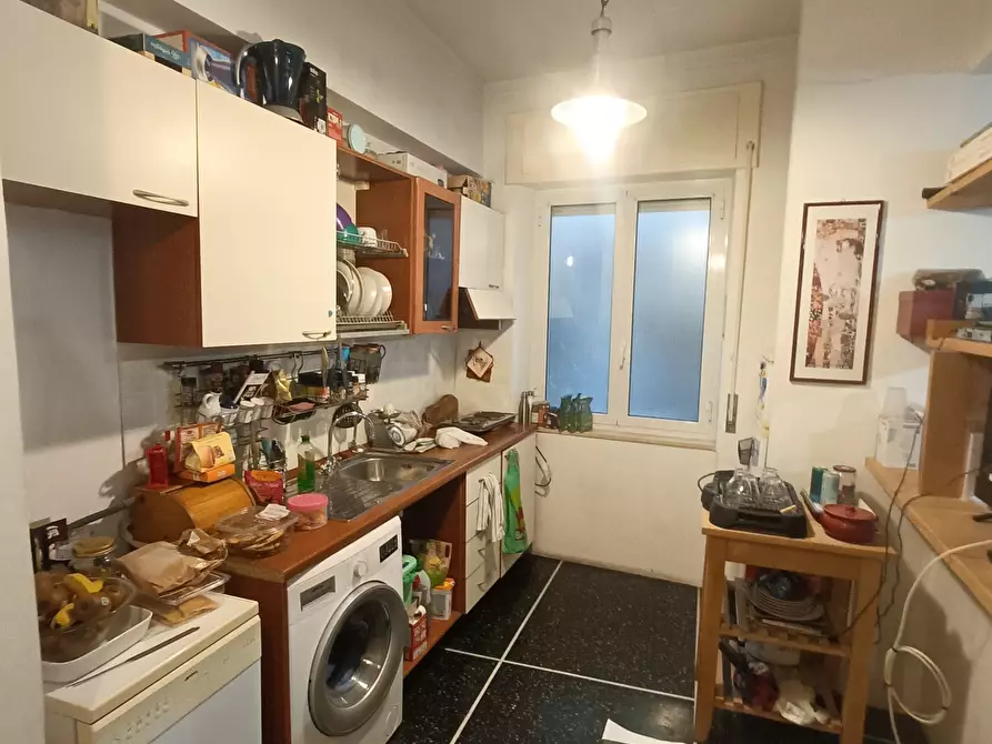 Immagine 7 di Bilocale in vendita  in Via Mantova 15 a Genova