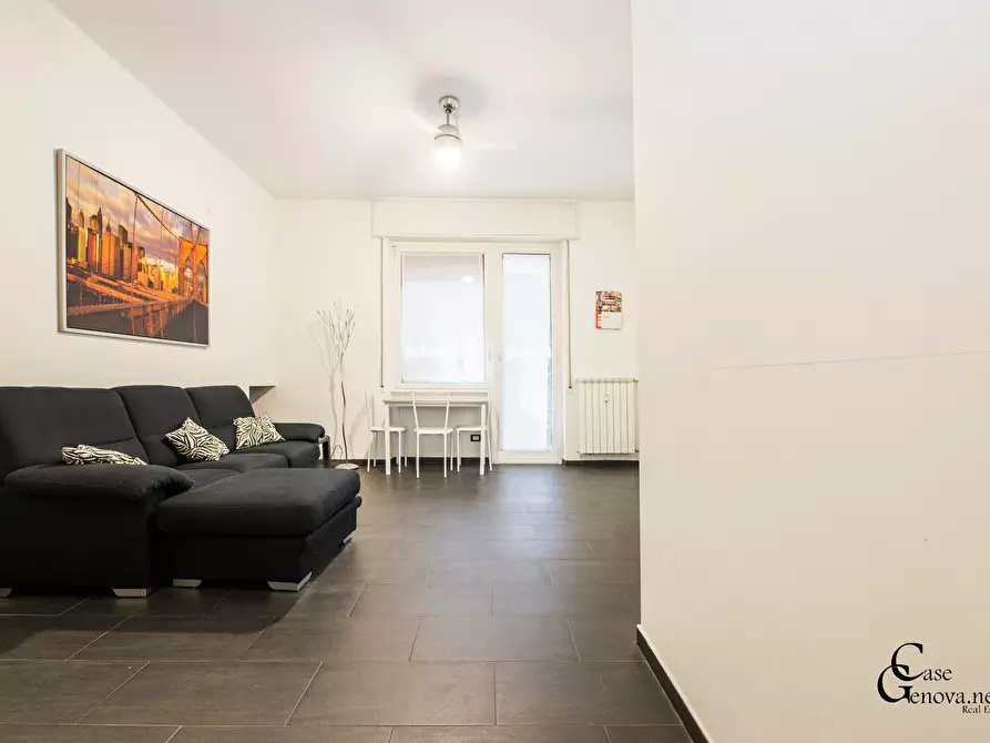 Immagine 2 di Appartamento in vendita  in Via Giovanni Descalzo 20 a Genova