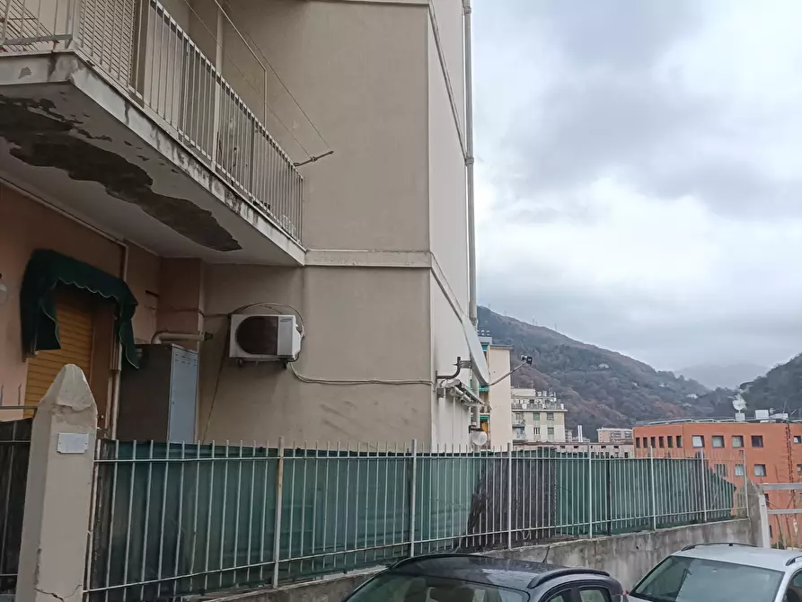 Immagine 34 di Bilocale in vendita  in Via Mantova 15 a Genova