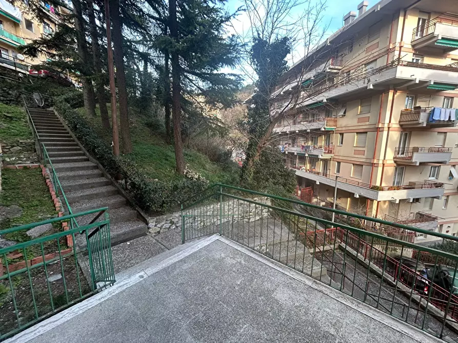 Immagine 23 di Quadrilocale in vendita  a Genova