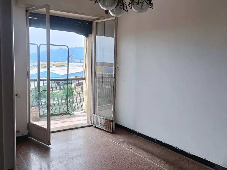 Immagine 34 di Appartamento in vendita  in Via dell'Acciaio 125 a Genova