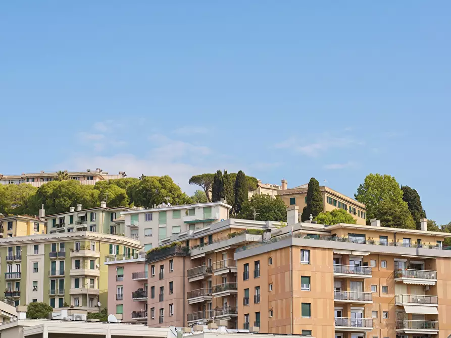 Immagine 24 di Appartamento in vendita  in Corso Magenta a Genova