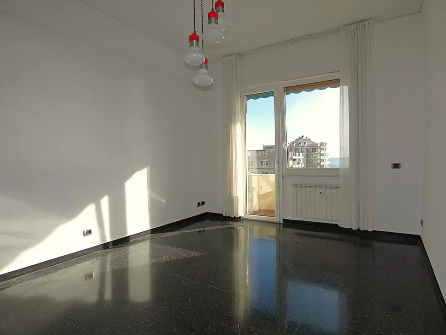 Immagine 14 di Trilocale in vendita  in Via Giovanni Opisso 183 a Genova