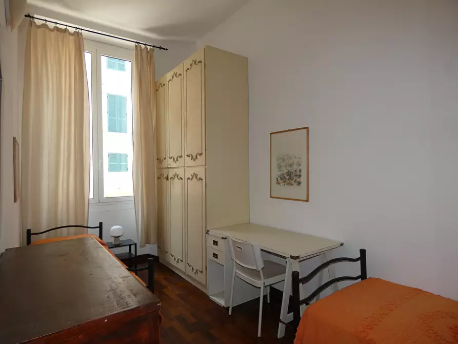 Immagine 10 di Trilocale in affitto  in Piazza di Santa Brigida 17 a Genova