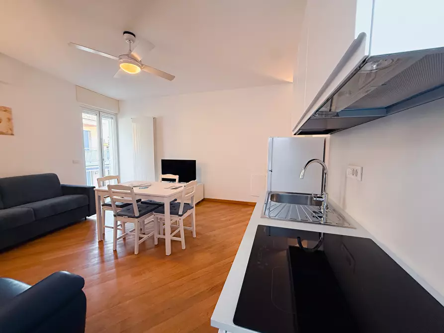 Immagine 19 di Bilocale in affitto  in Via Roma 40 a Alassio