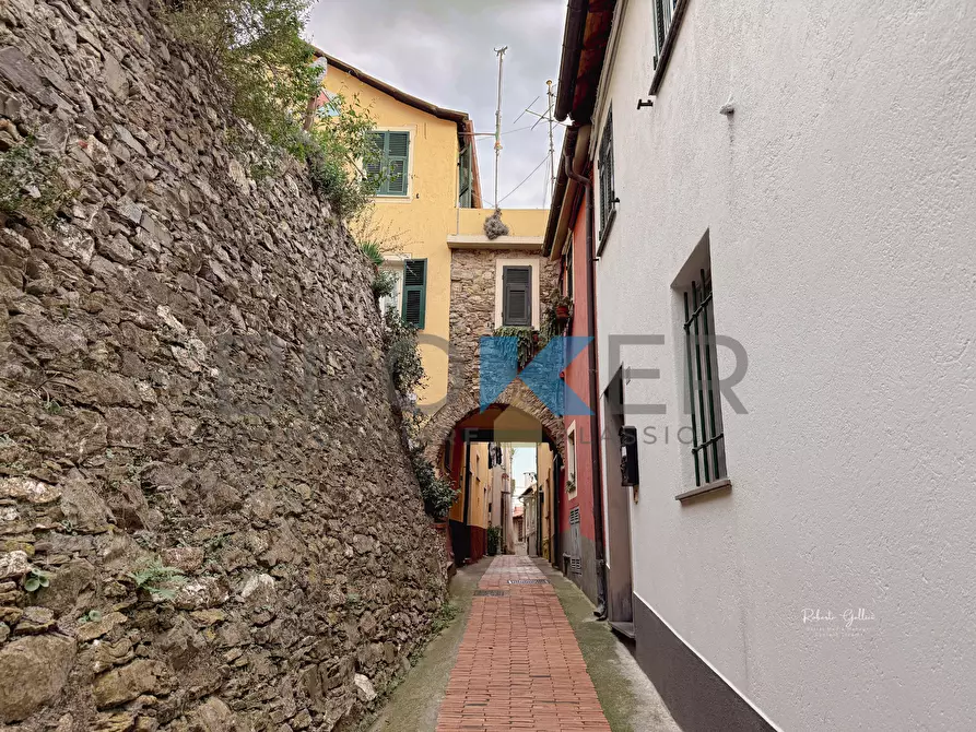 Immagine 35 di Terratetto in vendita  in Via Leon Pancaldo a Alassio