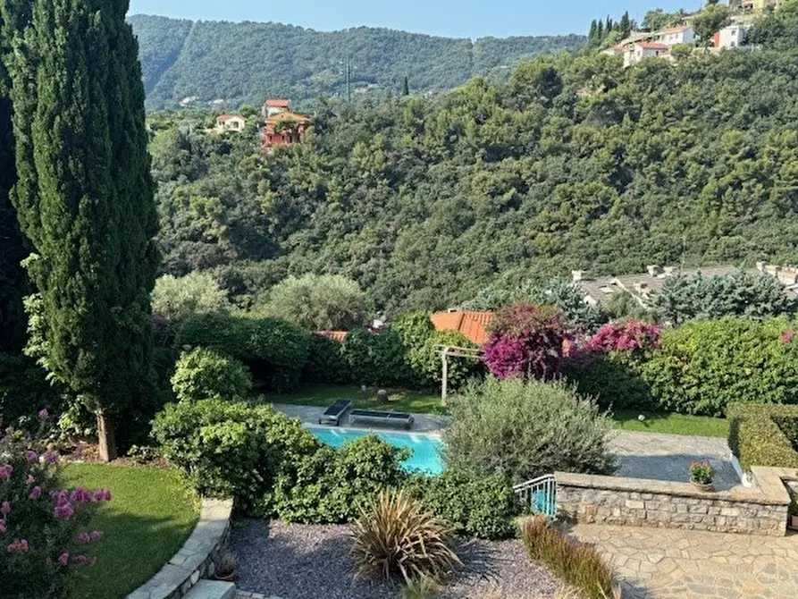 Immagine 85 di Villa in vendita  in Via Adelasia 139 a Alassio