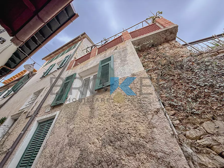 Immagine 34 di Terratetto in vendita  in Via Leon Pancaldo a Alassio