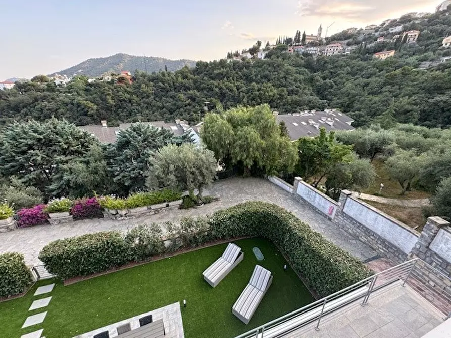 Immagine 52 di Villa in vendita  in Via Adelasia 139 a Alassio