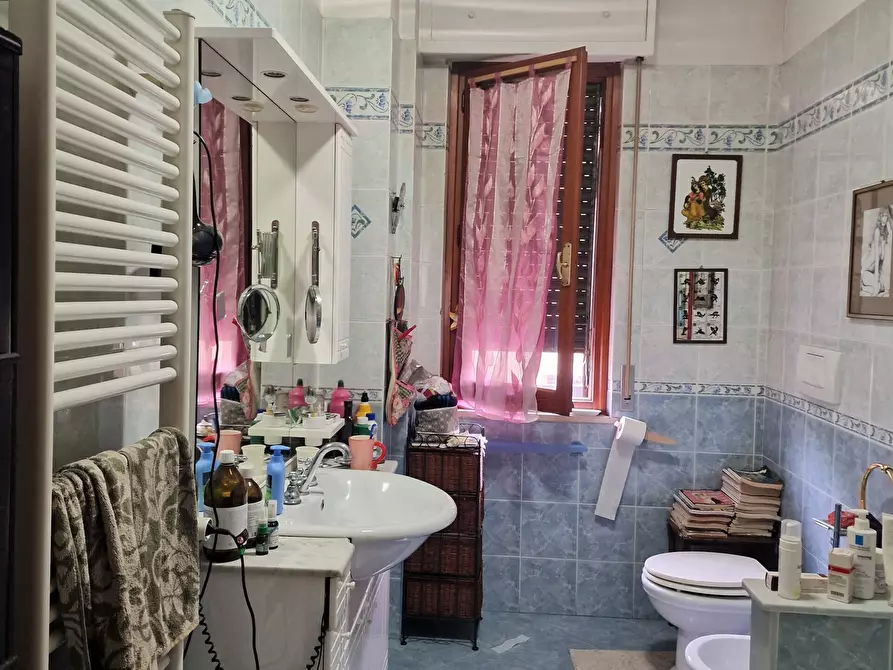 Immagine 46 di Pentalocale in vendita  in Via Giacomo Puccini 84 a Perugia