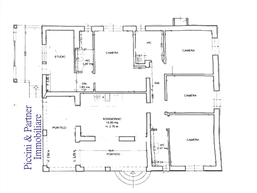 Immagine 44 di Villa in vendita  in Via Giovan Pietro Vitali a Massa