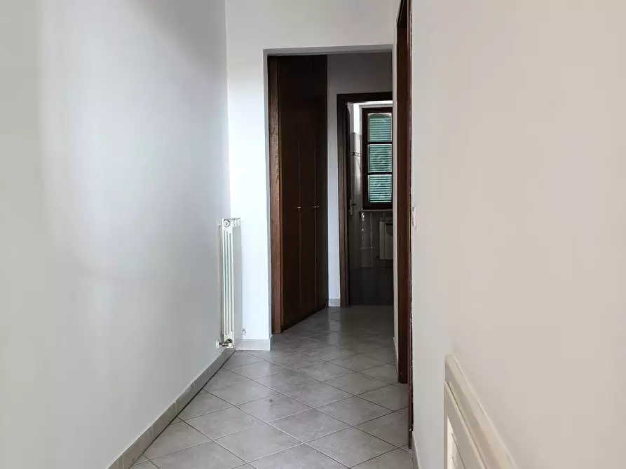 Immagine 20 di Quadrilocale in vendita  in Via Bastiola 95 a Bastia Umbra