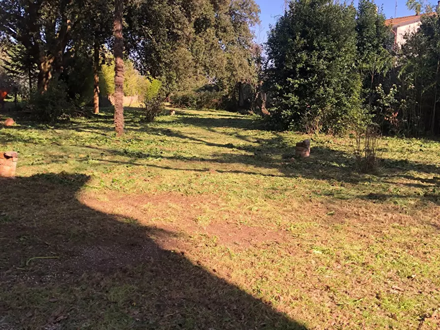 Immagine 38 di Rustico / casale in vendita  in Via della Rinascita 11 a Castiglione Del Lago