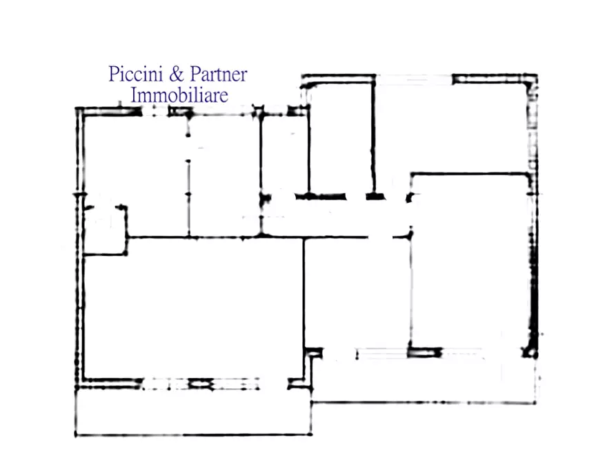 Immagine 30 di Pentalocale in vendita  in Via Marcello Garosi a Massa