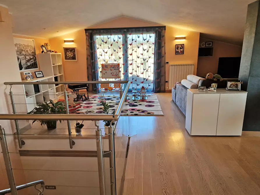 Immagine 20 di Pentalocale in vendita  in Via Madonna del Popolo a Perugia