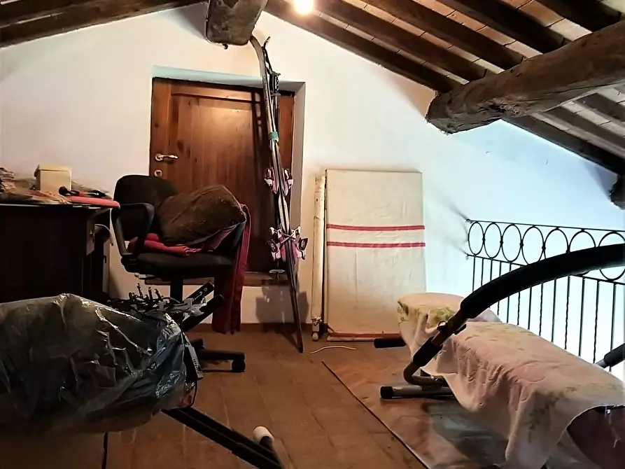 Immagine 30 di Rustico / casale in vendita  in Strada Colle Umberto - Ponte Nese 59 a Perugia