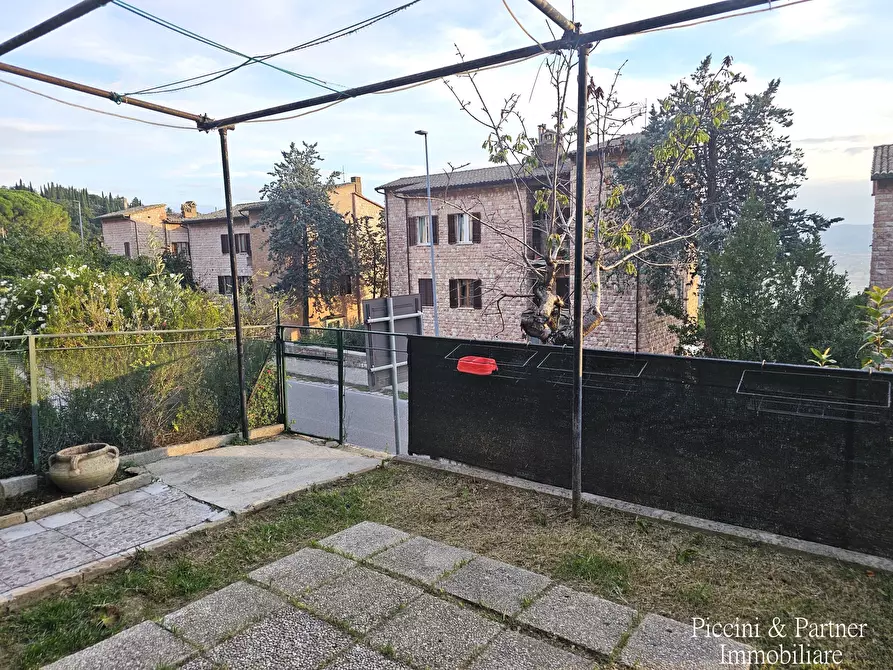 Immagine 18 di Villetta a schiera in vendita  in Via della Madonna dell'Olivo a Assisi