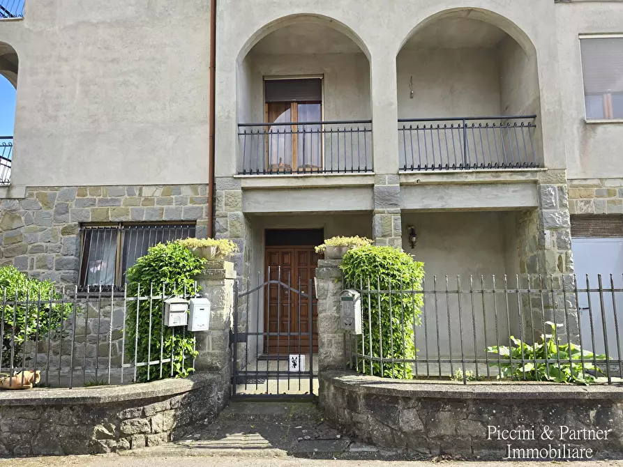 Immagine 57 di Pentalocale in vendita  a Tuoro Sul Trasimeno