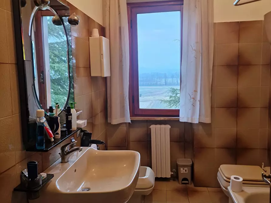 Immagine 38 di Casa bifamiliare in vendita  in Viale Ranchi 2 a Umbertide