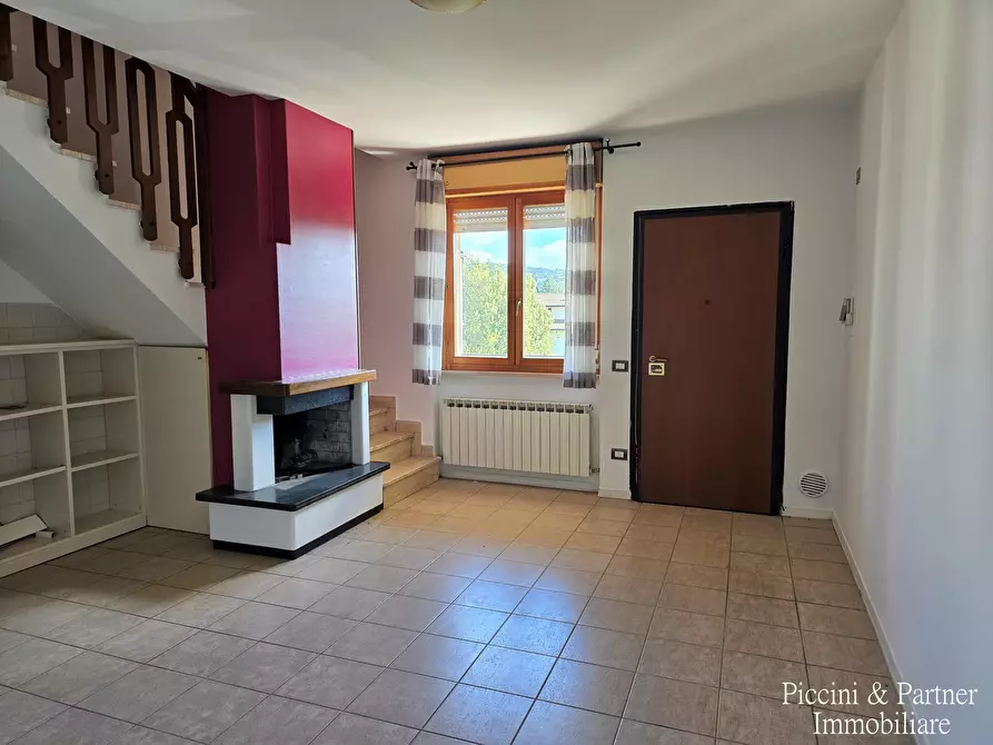 Immagine 15 di Quadrilocale in vendita  in Strada del Giglio a Perugia