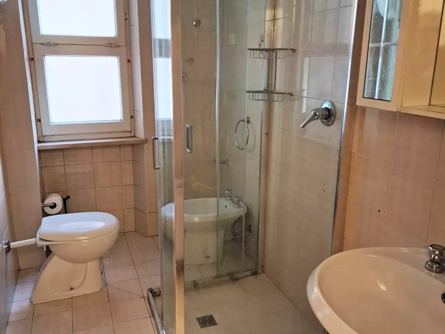 Immagine 27 di Porzione di casa in vendita  in Via Anghiari a Castiglione Del Lago