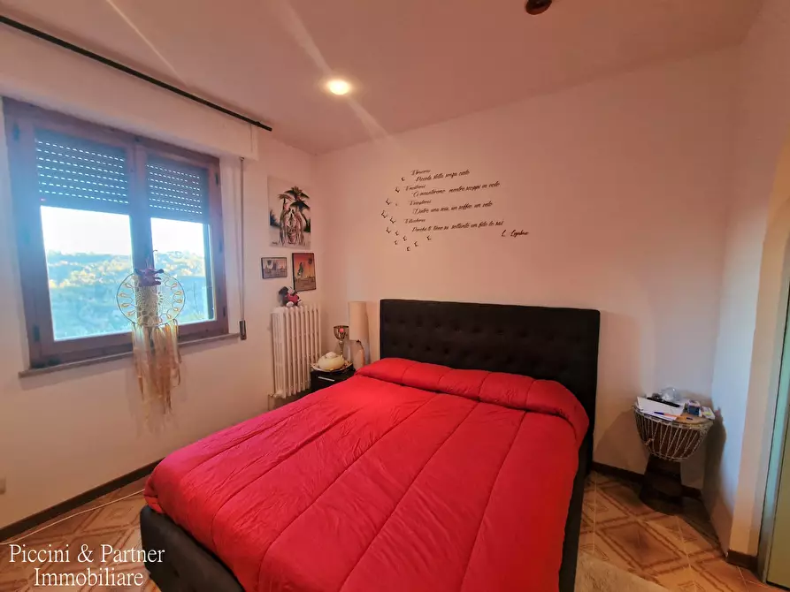 Immagine 28 di Pentalocale in vendita  in Strada Ponte Rio Ponte Pattoli a Perugia