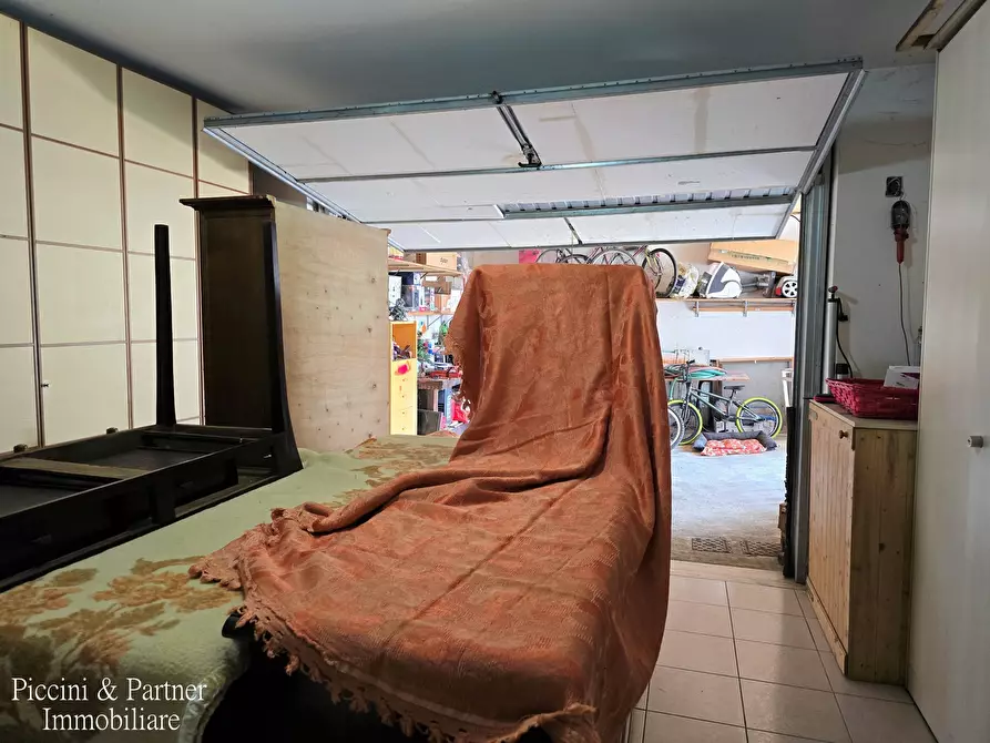 Immagine 81 di Villa in vendita  in Via Lillacci a Perugia