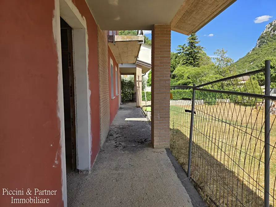 Immagine 15 di Villa in vendita  in Strada San Giovanni del Pantano 42 a Perugia