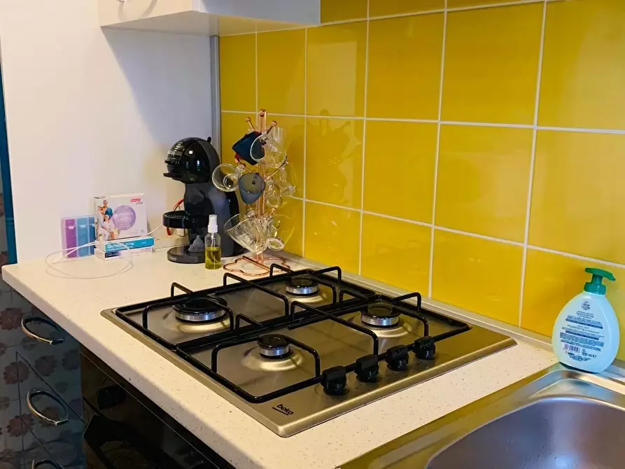 Immagine 17 di Quadrilocale in vendita  in Via Montecatini a Massa