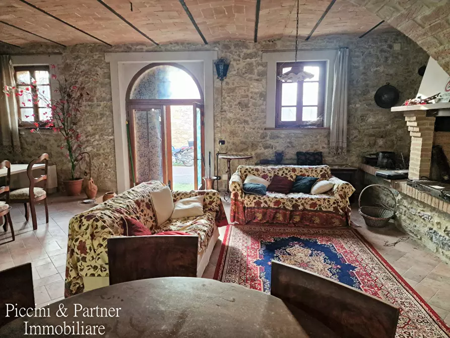 Immagine 16 di Rustico / casale in vendita  in Via del Casello a Corciano