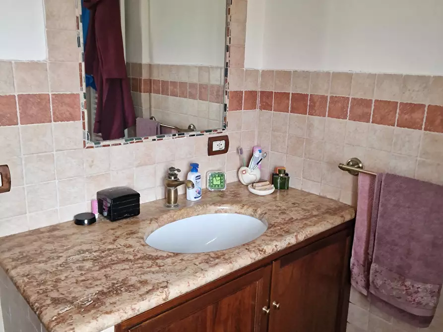 Immagine 18 di Pentalocale in vendita  in Via Stradone a Città Della Pieve