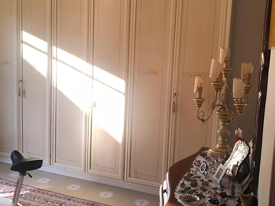 Immagine 16 di Pentalocale in vendita  in Via Fioretti a Castiglione Del Lago