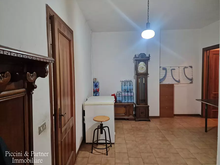 Immagine 48 di Casa bifamiliare in vendita  in Viale Ranchi 2 a Umbertide