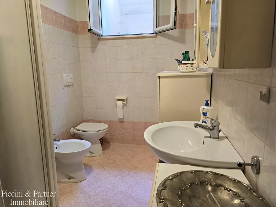 Immagine 78 di Villa in vendita  in Via Lillacci a Perugia