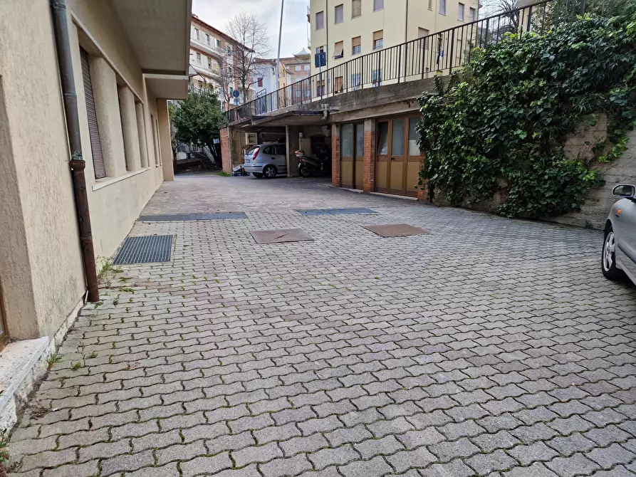 Immagine 48 di Albergo/B&B/Residence in vendita  in Via Po a Chianciano Terme