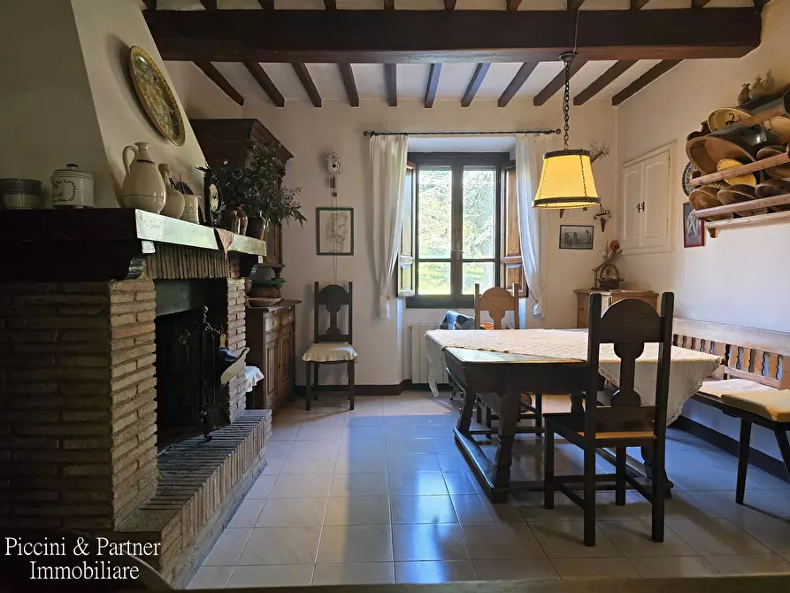 Immagine 35 di Rustico / casale in vendita  in Località Riccio 70A a Cortona