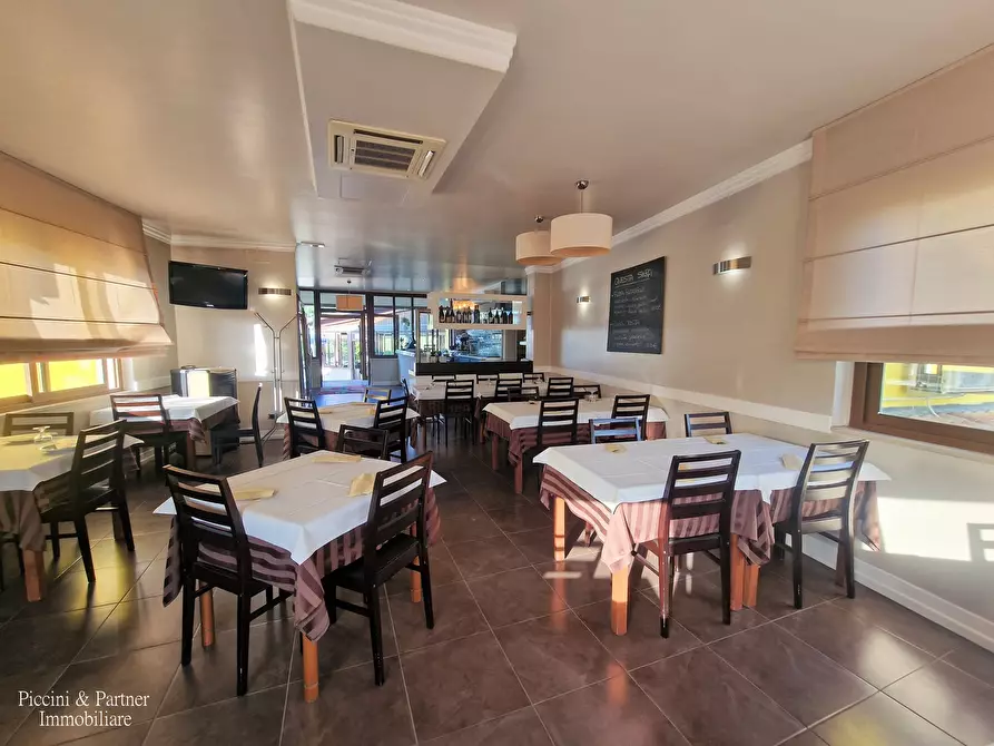 Immagine 9 di Bar / Ristorante in vendita  in Strada Tiberina Nord a Perugia