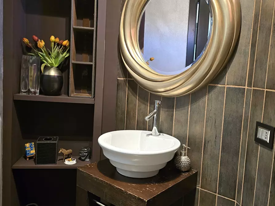 Immagine 28 di Villa in vendita  in Via dei Romani a Magione